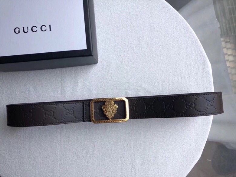 Gucci 3.5cm stainless steel shield metal buckle embossed cowhide belt