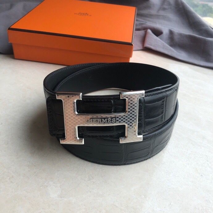 Hermes Stainless steel H pattern metal buckle & cowhide embossed crocodile pattern 38mm belt