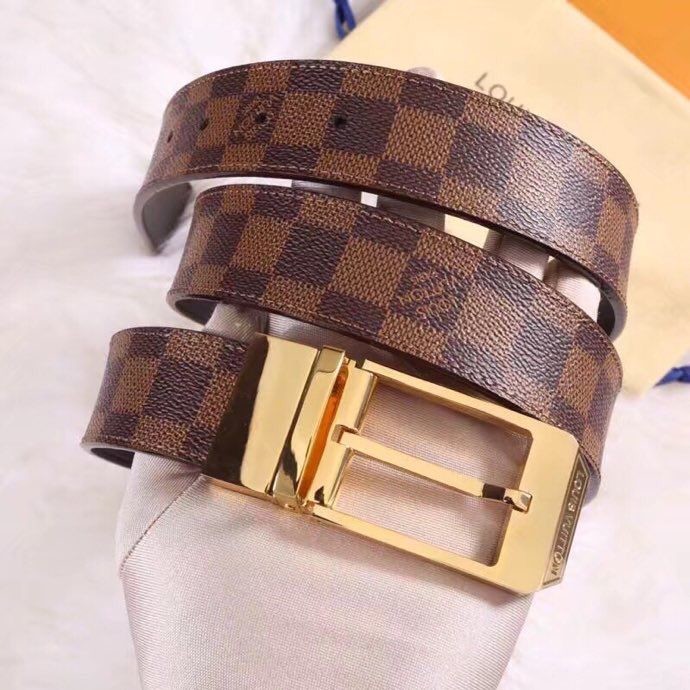 Louis Vuitton 35mm belt with revolving buckle