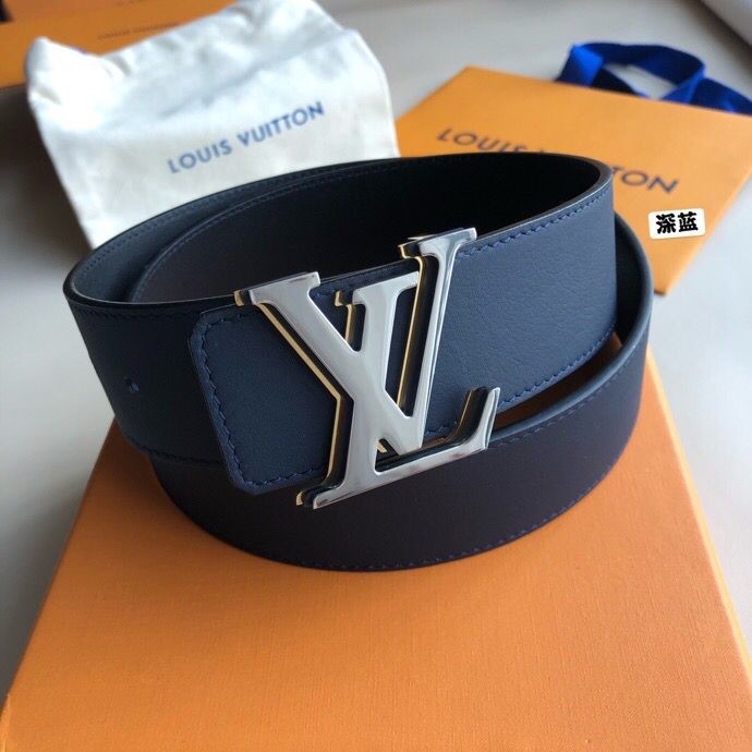 Louis Vuitton Iconic Initials belt