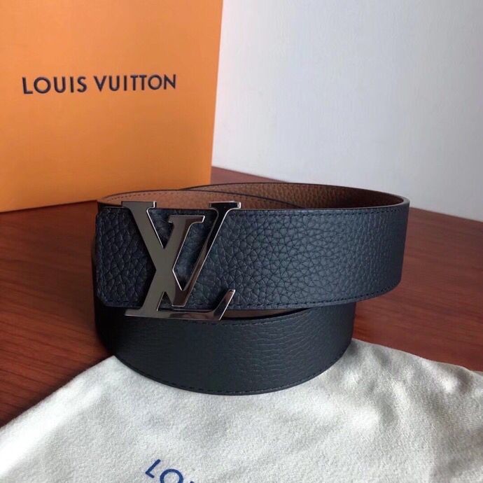 Louis Vuitton Reversible black/natural yellow belt with buckle