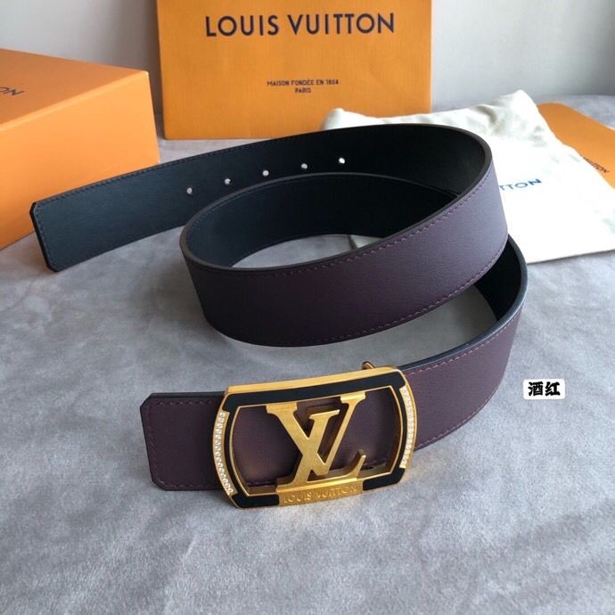 Louis Vuitton 40mm Reversible belt with stainless steel letter square resin buckle