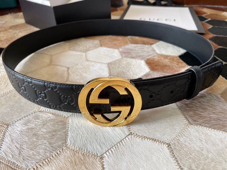 Gucci Men s Interlocking GG Metal Buckle Belt 4cm