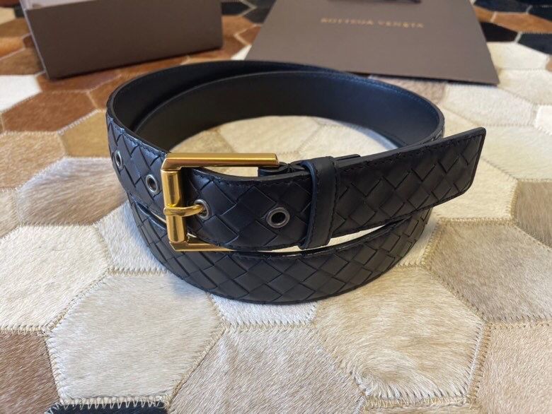 Bottega Veneta Men s hand-woven cowhide buckle belt 3.5cm