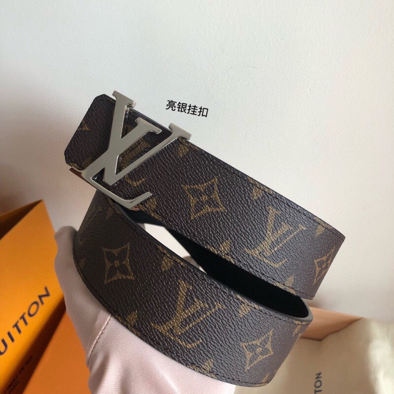 Louis Vuitton Initiales 40mm beltNew Monogram Reversible belt