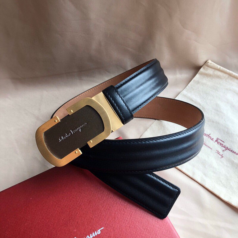 Ferragamo Men s 3.5cm Delicate Buckle Reversible Cowhide Wavy Belt