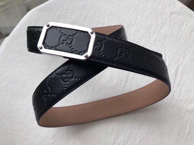 Gucci 35mm stainless steel hollow buckle embossed leather belt