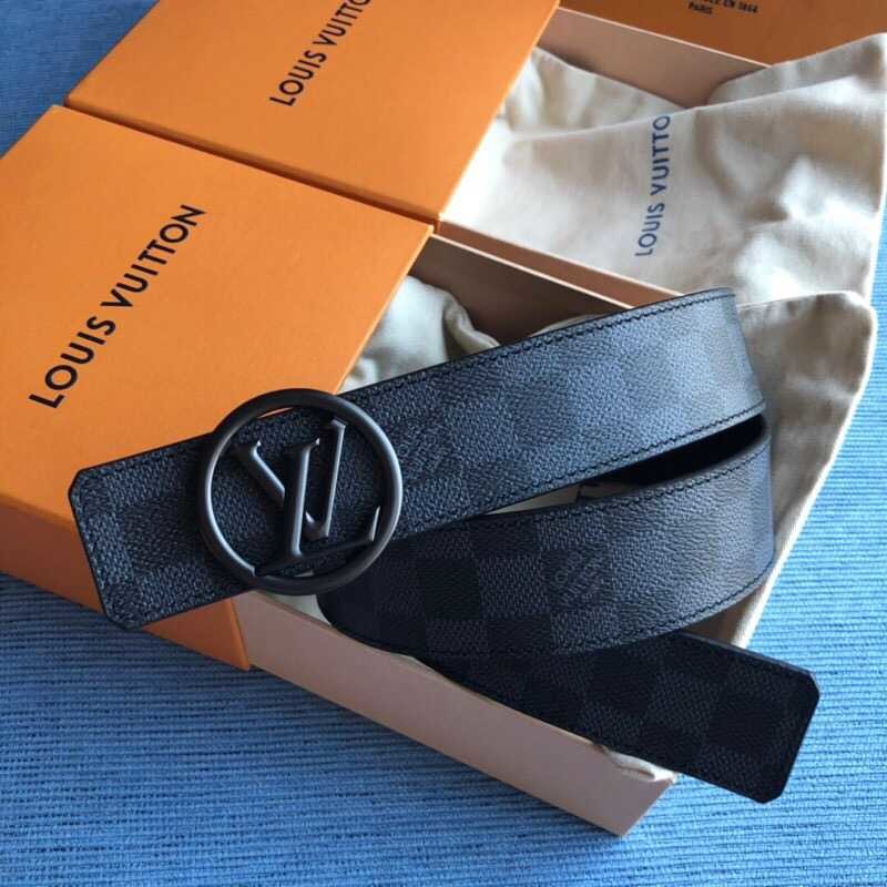 Louis Vuitton Classic Circle canvas and cowhide Initials Reversible belt