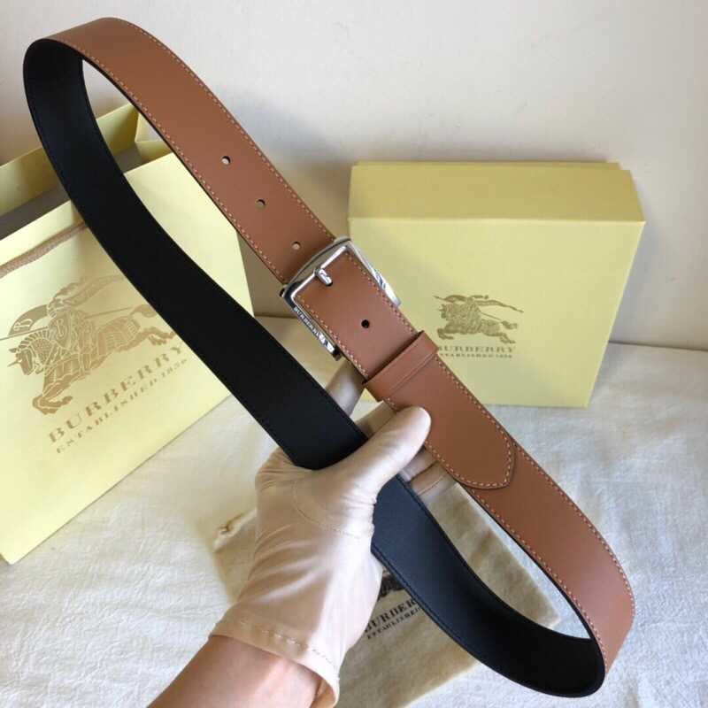 Burberry Men s buckle 3.5cm belt in Reversible cowhide leather