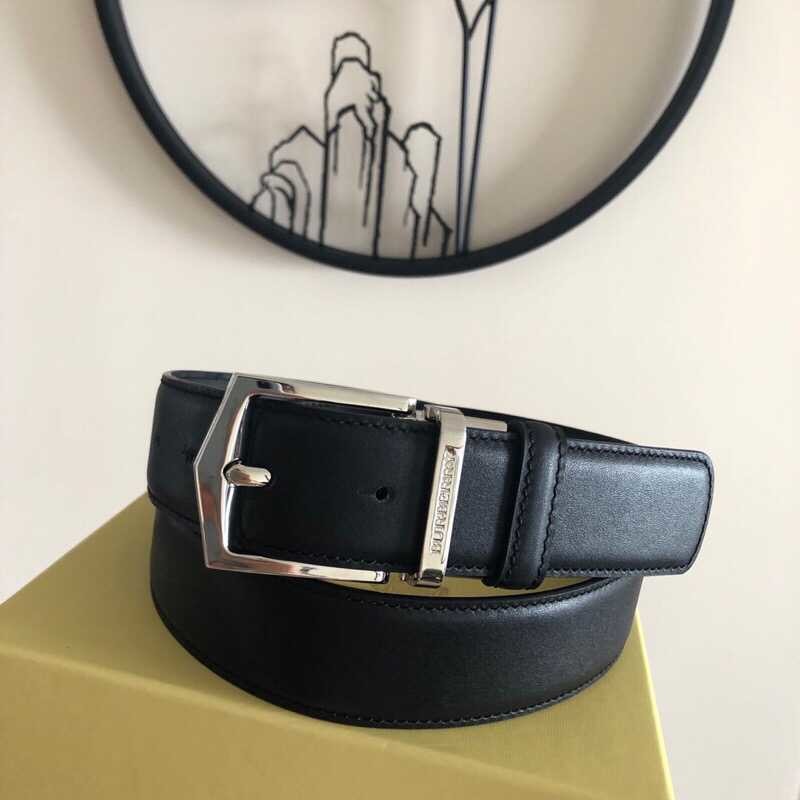 Burberry Men s Reversible cowhide 3.5cm belt