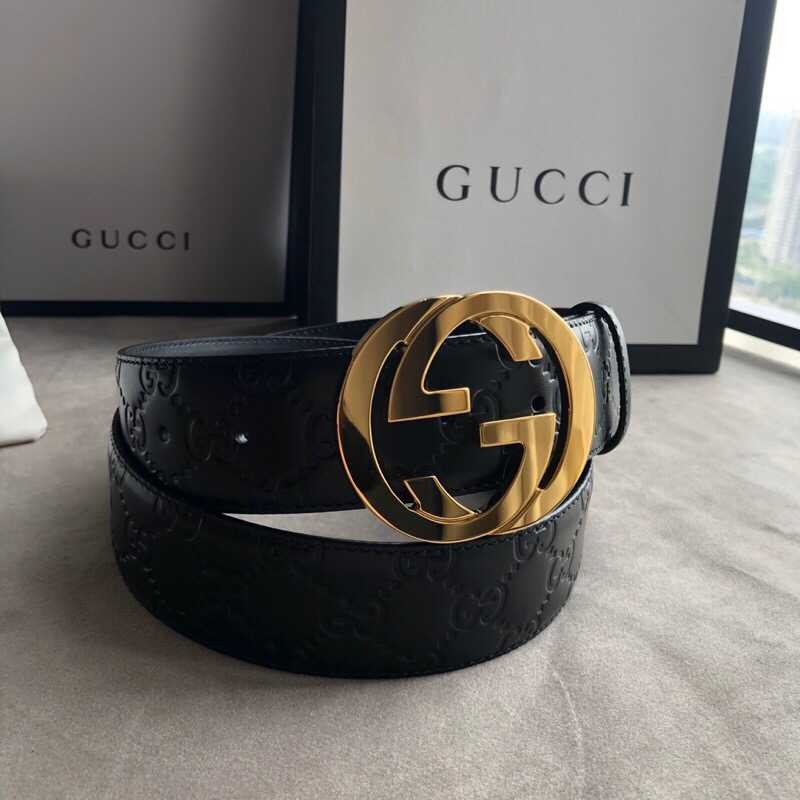 Gucci signature leather men s interlocking GG metal buckle belt