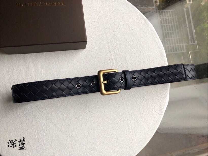 Bottega Veneta Cowhide weaving process combined with vintage men s 38mm belt