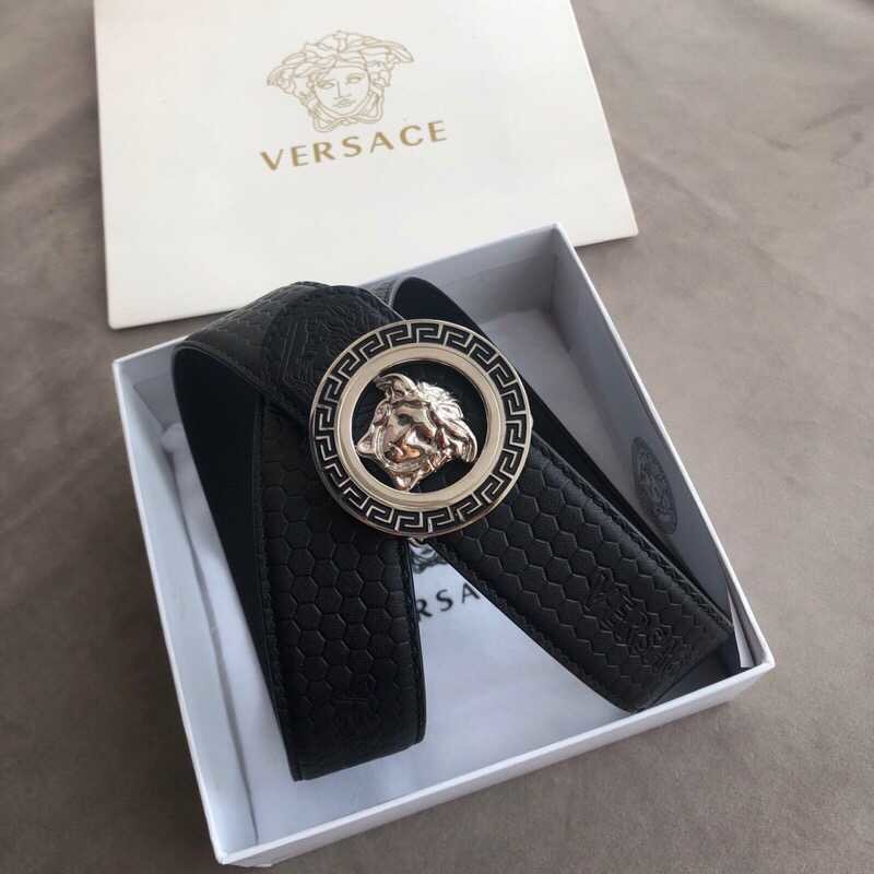 Versace Men s Black Cowhide Medusa Logo Belt 3.8cm
