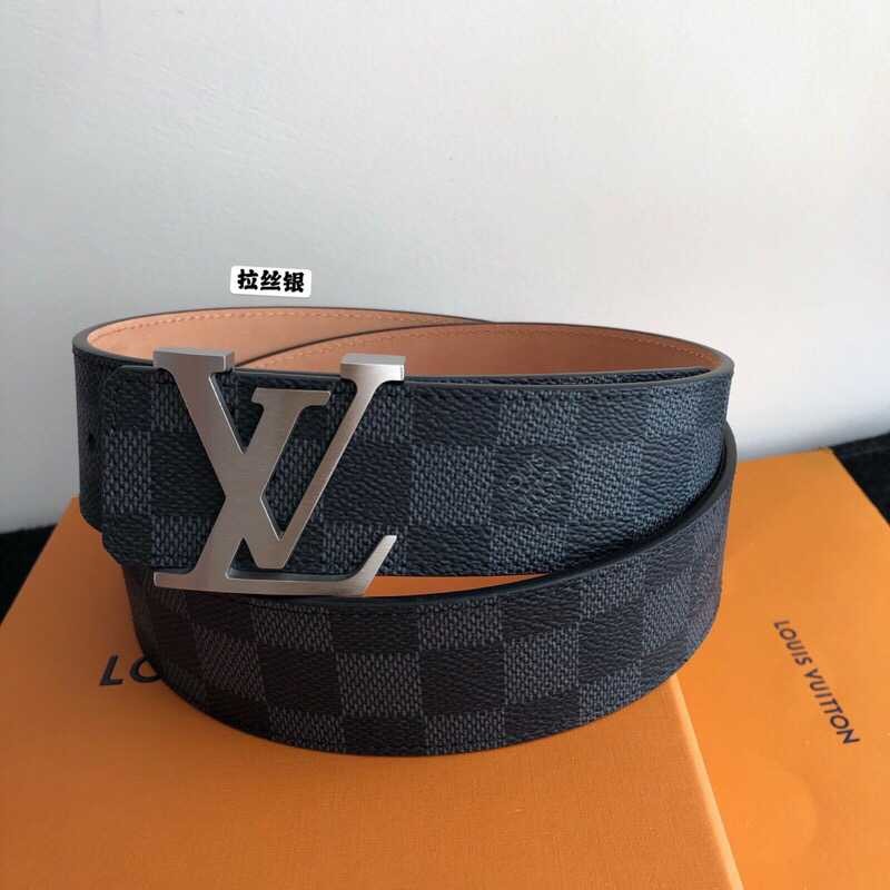 Louis Vuitton Classic Damier/Monogram belt with iconic letters and metal buckle