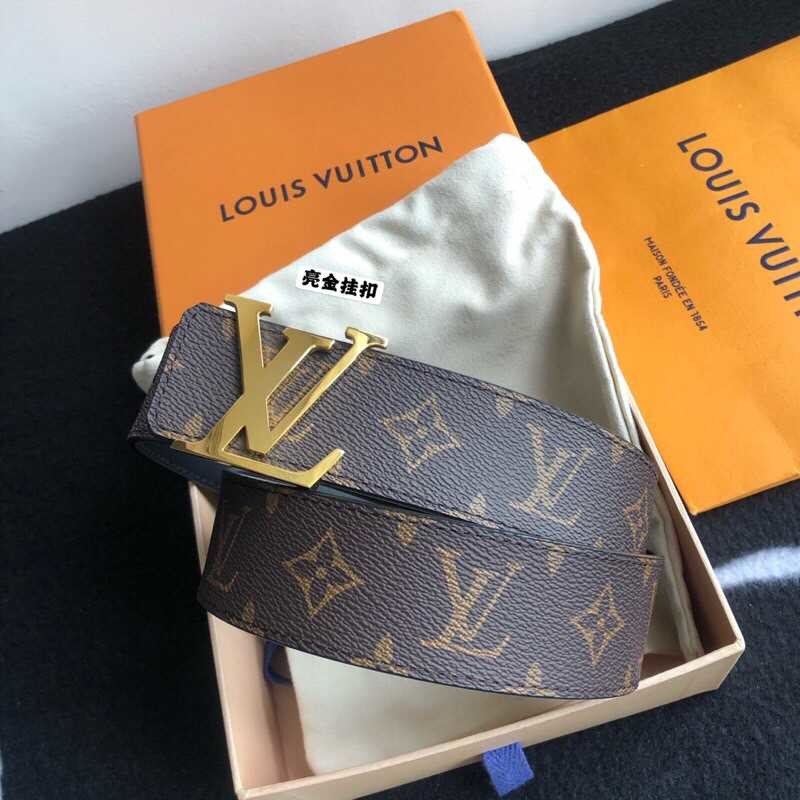 Louis Vuitton Monogram Reversible Initiales 40mm belt