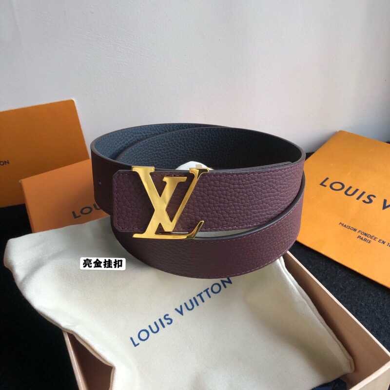 Louis Vuitton Reversible belt with hanging buckle