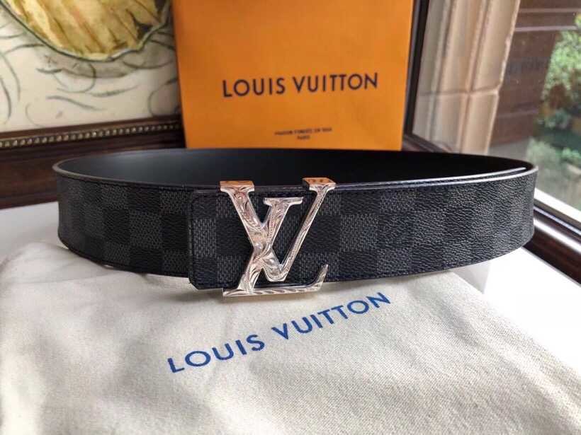 Louis Vuitton Vintage silver letter buckle Damier/Monogram men s 3.8cm belt