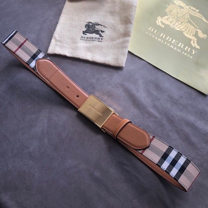 Burberry Men s Check Canvas Belt with Rotating Metal Buckle