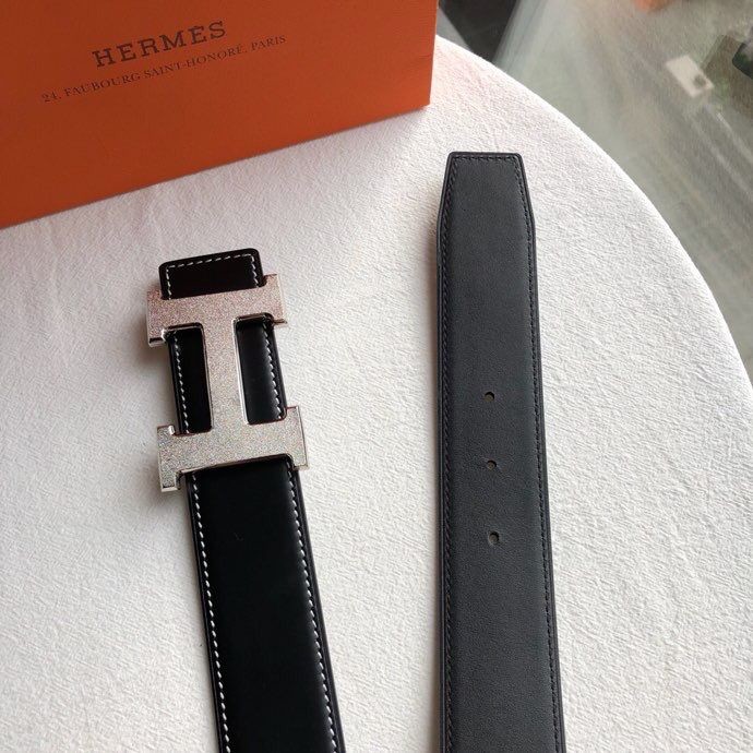 Hermes Reversible leather men s 3.8cm belt with stainless steel metal buckle