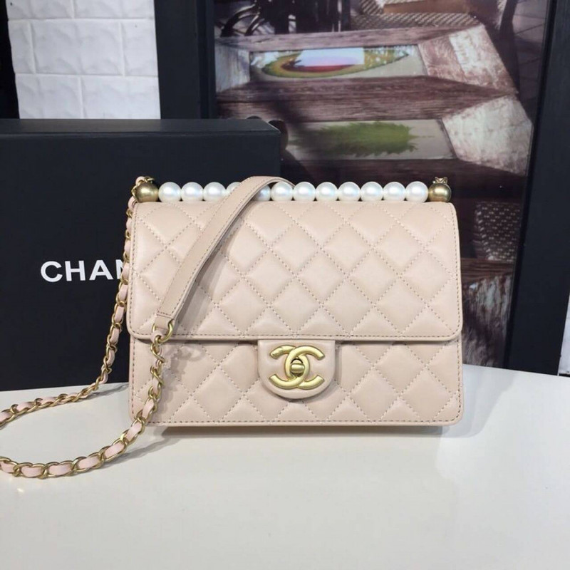 Chanel Pearl Chain Flap Bag AS0585