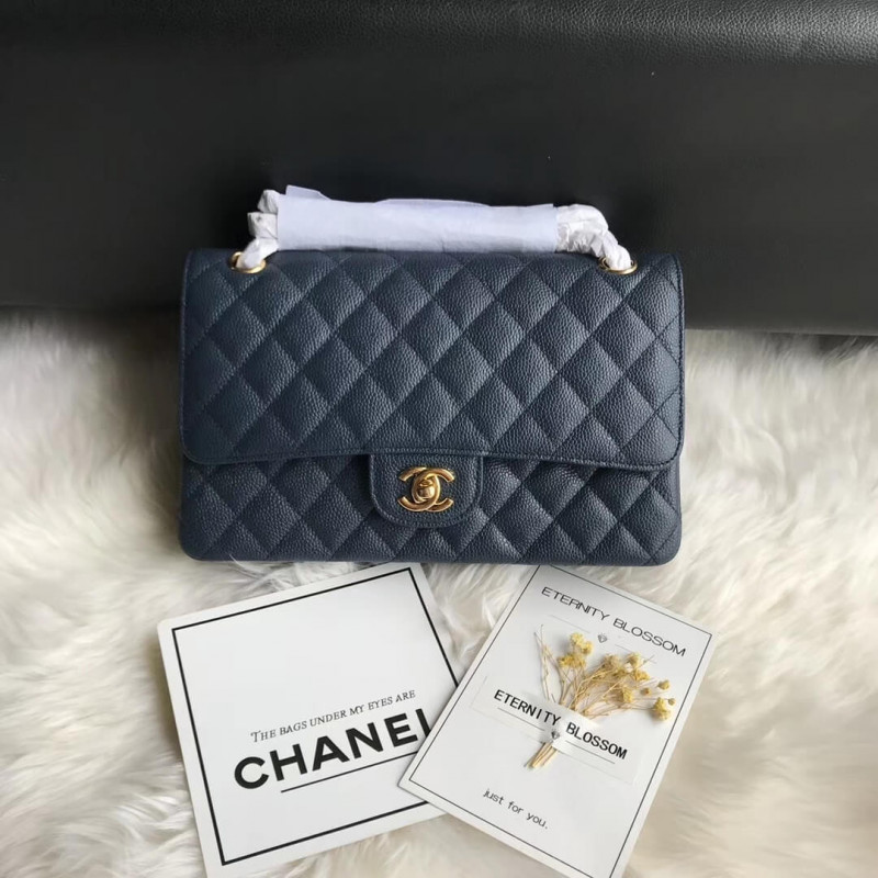 Chanel Caviar Calfskin Classic Flap Bag A01112