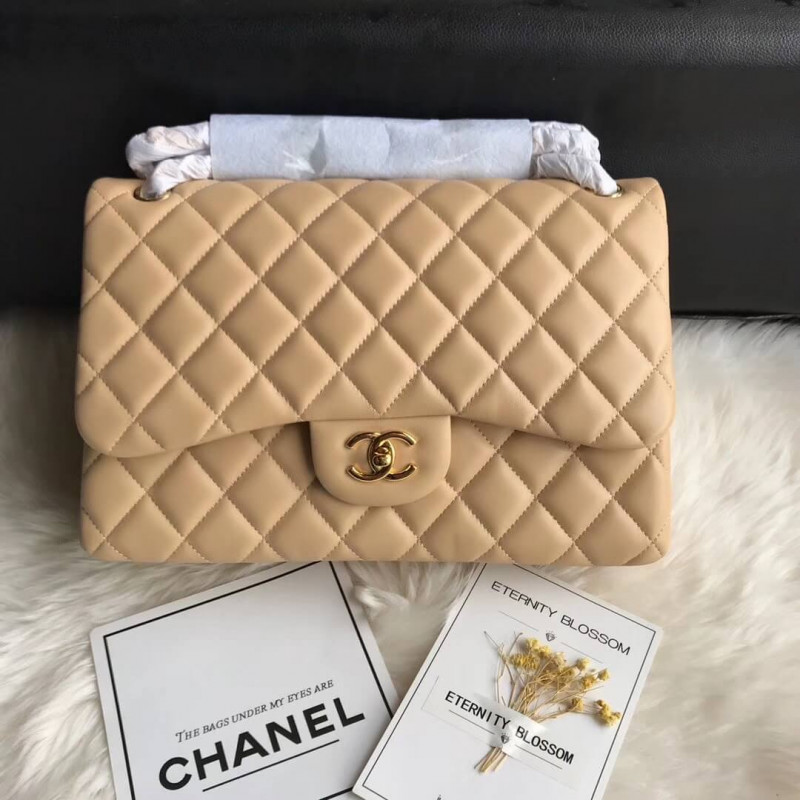 Chanel Lambskin 30cm Classic Flap Bag A1113