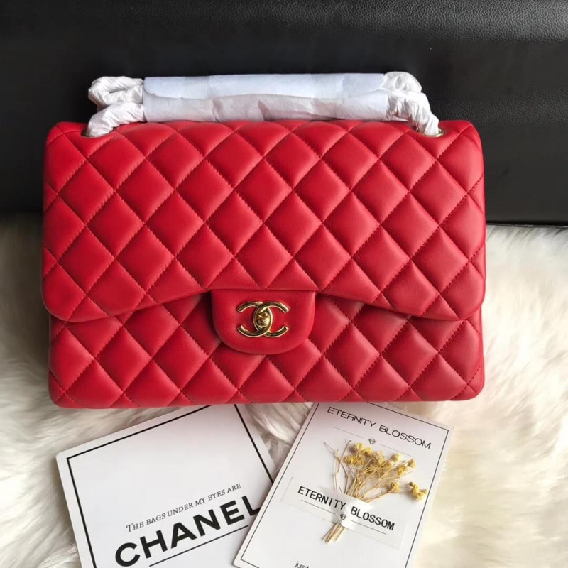 Chanel Lambskin 30cm Classic Flap Bag A1113