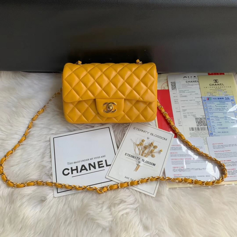 Chanel Lambskin 20cm Classic Flap Bag 1116