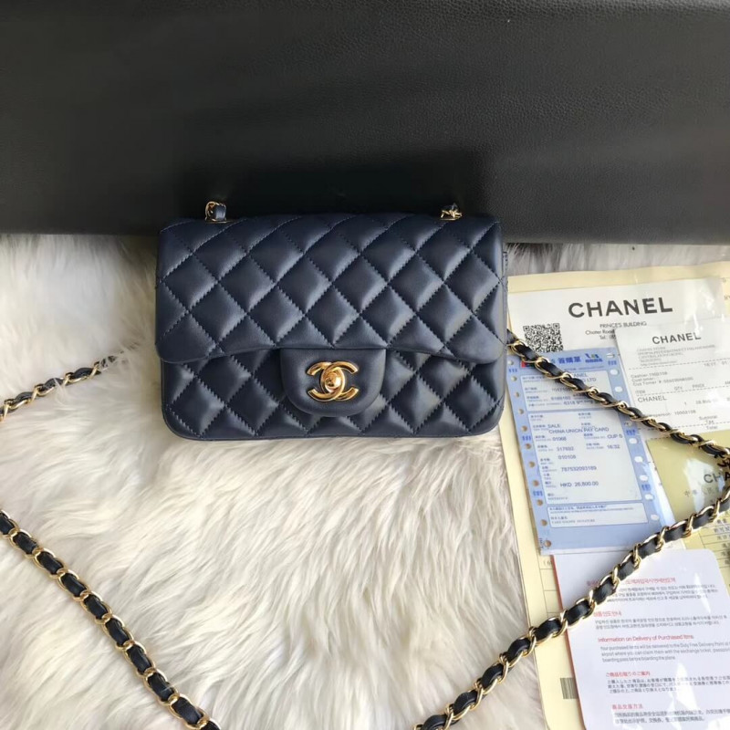 Chanel Lambskin 20cm Classic Flap Bag 1116