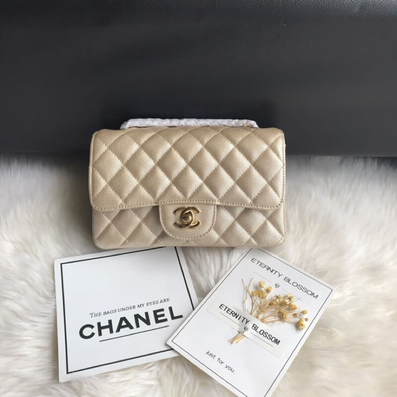 Chanel Caviar Calfskin 20cm Classic Flap Bag 1116