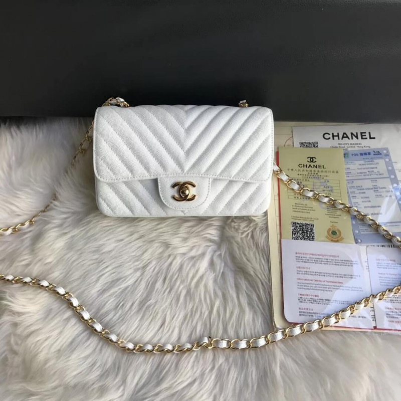 Chanel Chevron Caviar Leathe 20cm Classic Flap Bag 1116