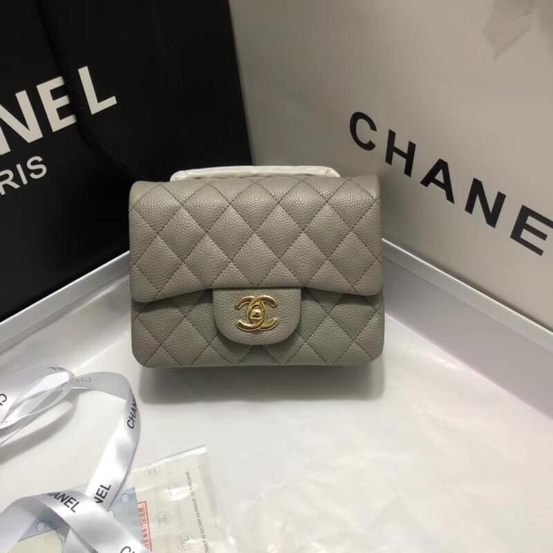 Chanel Caviar Leathe 17cm Classic Flap Bag 1115