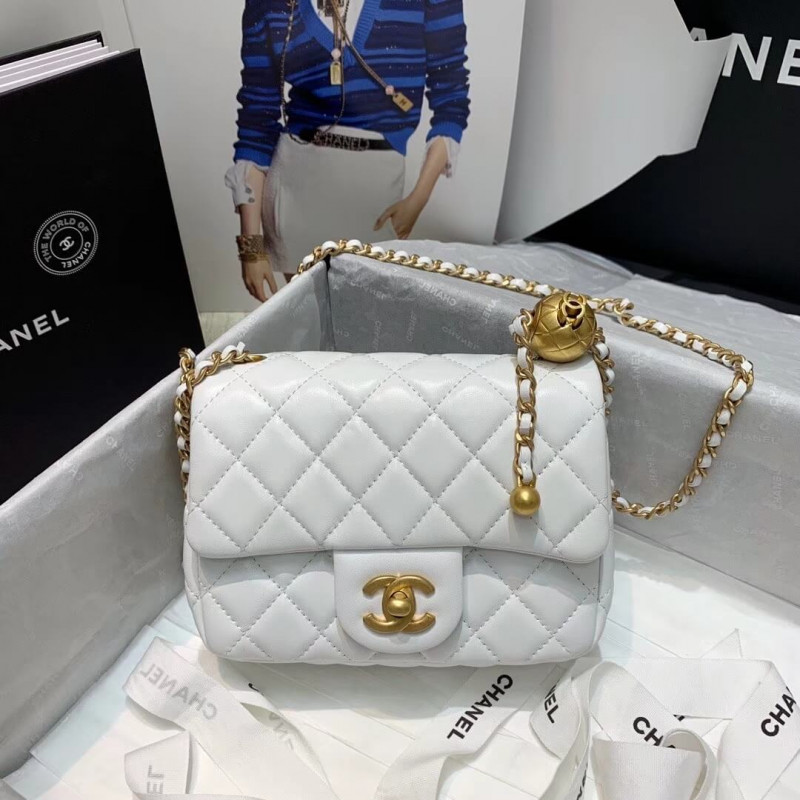 Chanel Lambskin Flap Bag AS1786