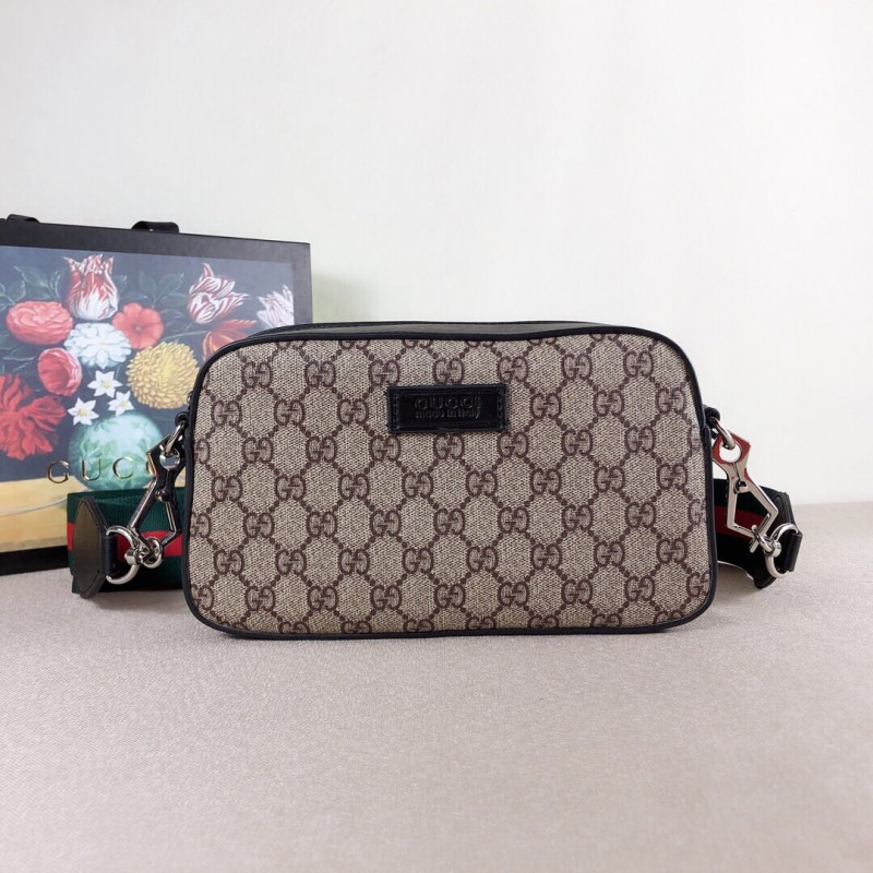 Gucci GG Supreme Messenger Bag 574886