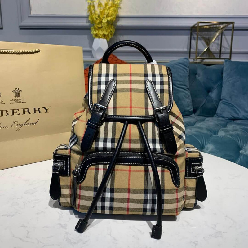 Burberry The Small Crossbody Rucksack In Vintage Check 40731111