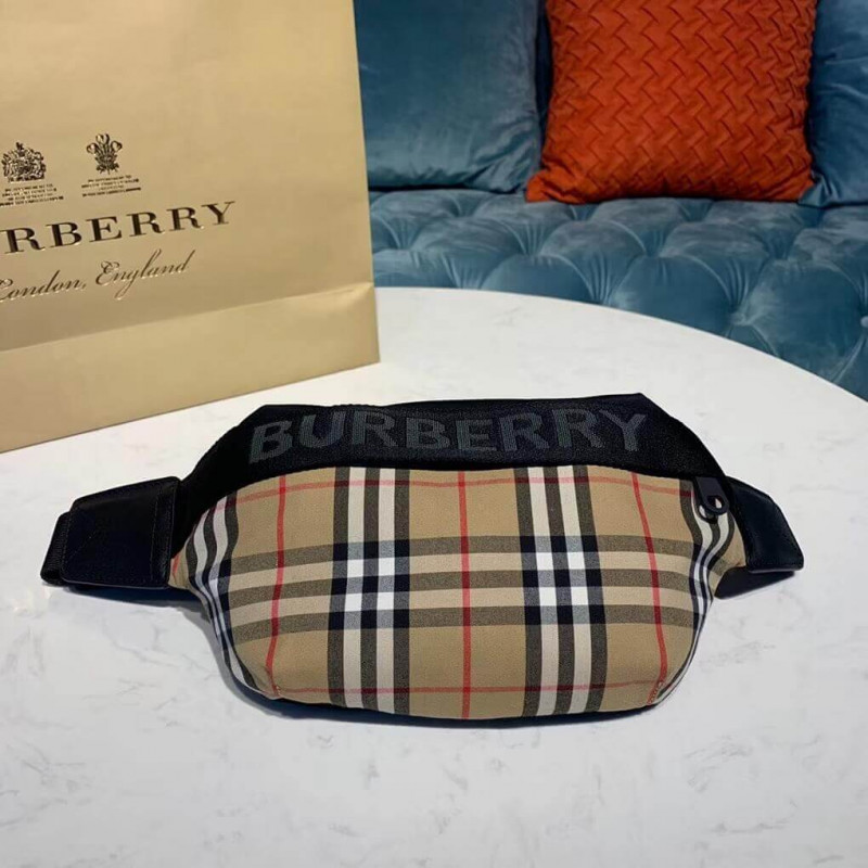 Burberry Medium Vintage Check Bum Bag 80113921