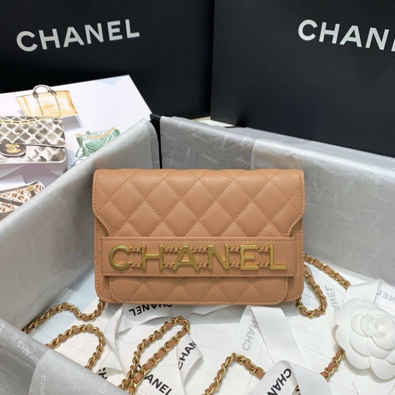 Chanel Front Logo 19cm Flap Bag 88826