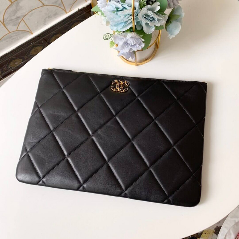 Chanel Larger Zip Pouch 31531-1