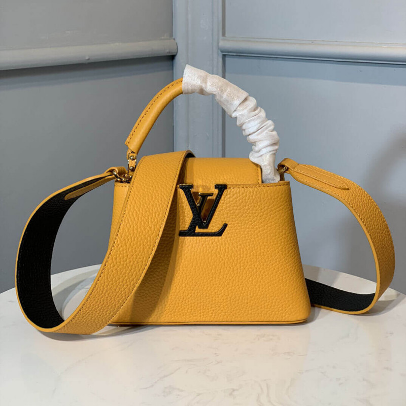 Louis Vuitton Capucines Mini M56071