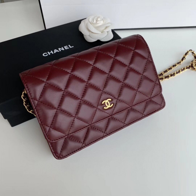 Chanel Classic Lambskin Wallet On Chain WOC AP0250