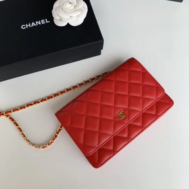 Chanel Classic Lambskin Wallet On Chain WOC AP0250