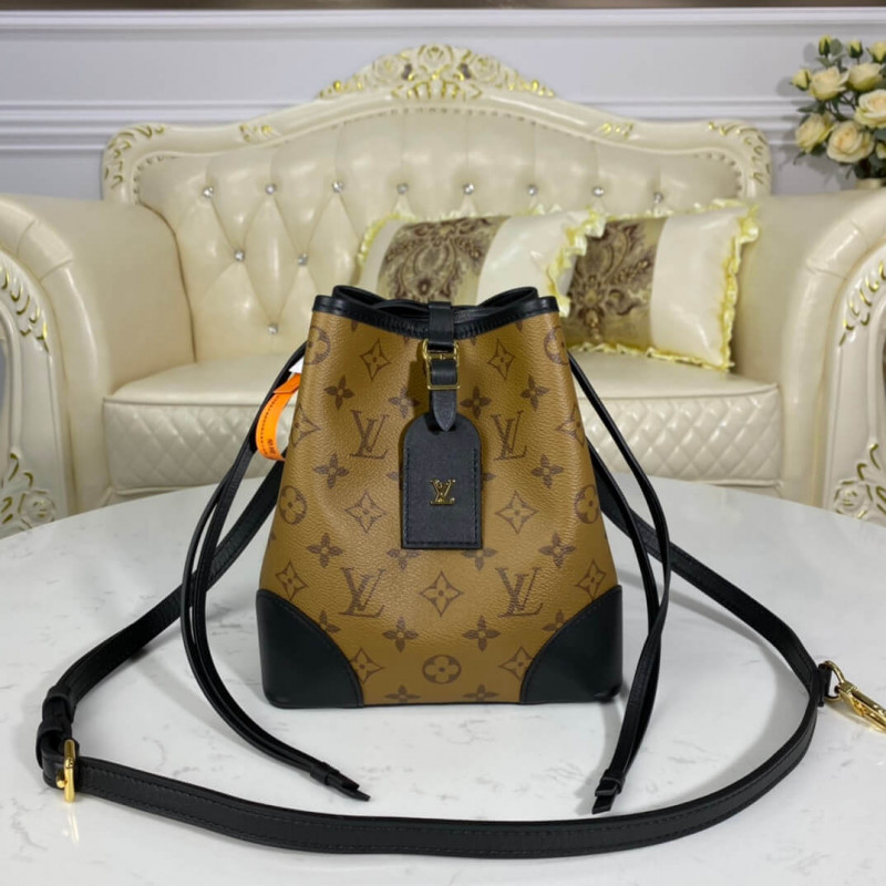 Louis Vuitton Monogram Canvas Bucket Bag M45550