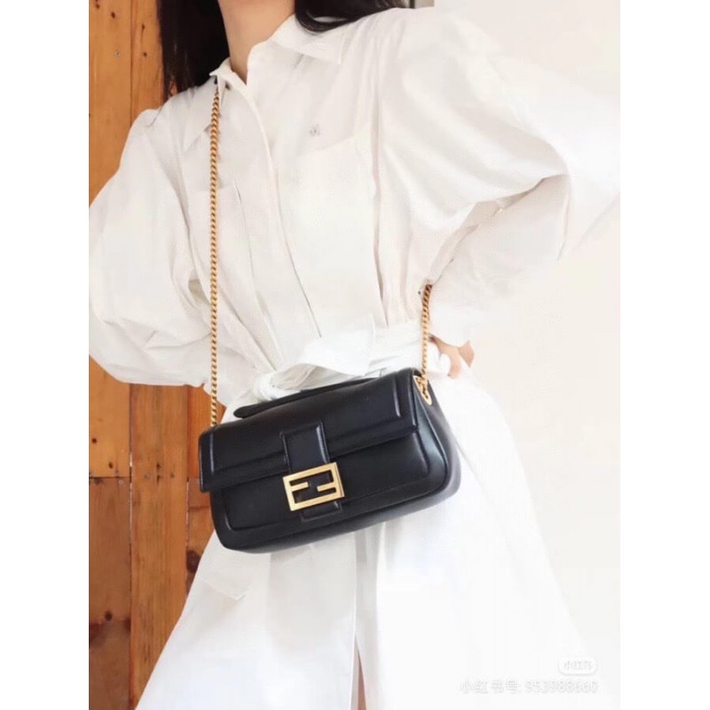 Fendi Baguette Chain Bag In Nappa Leather 8BR783