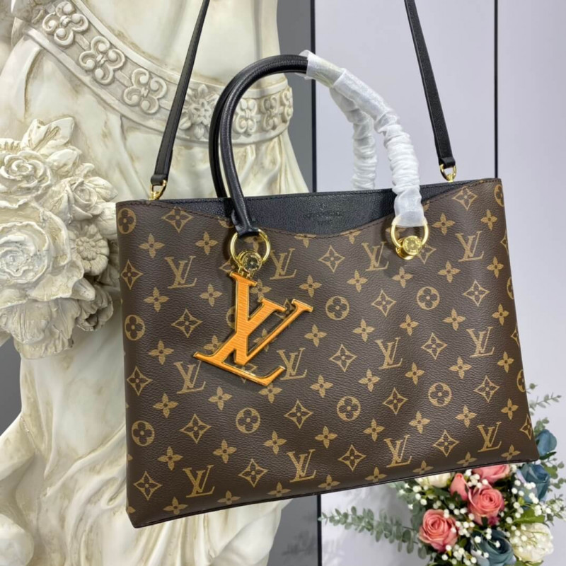 Louis Vuitton Monogram Canvas LV Riverside M40135