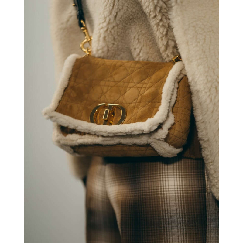 Christian Dior 30 Montaigne Bag in Camel-Colored Shearling M9203