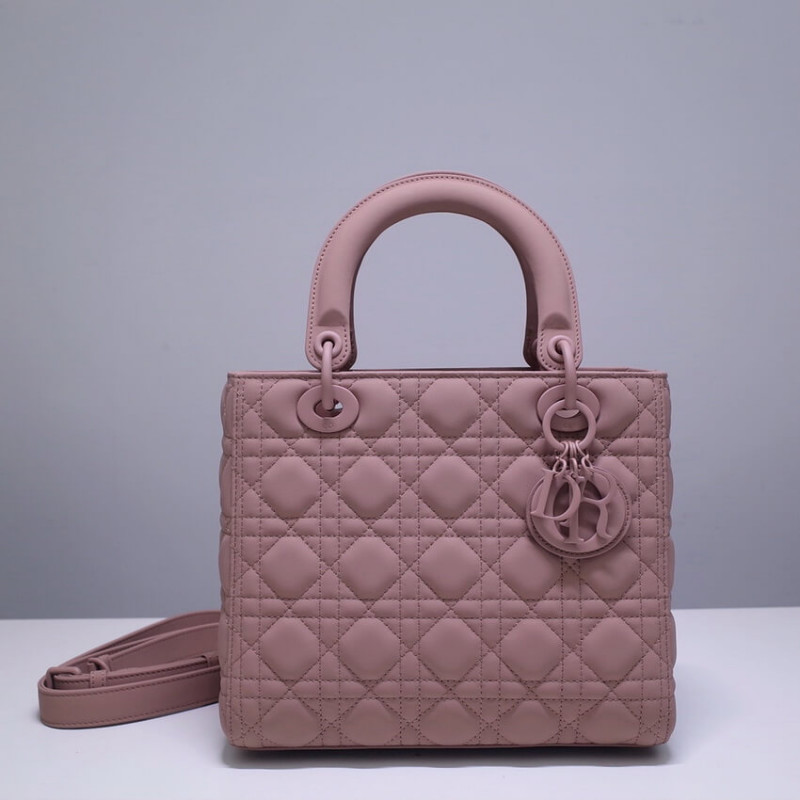 Dior Medium Lady Dior Bag in Ultramatte Cannage Calfskin M0565