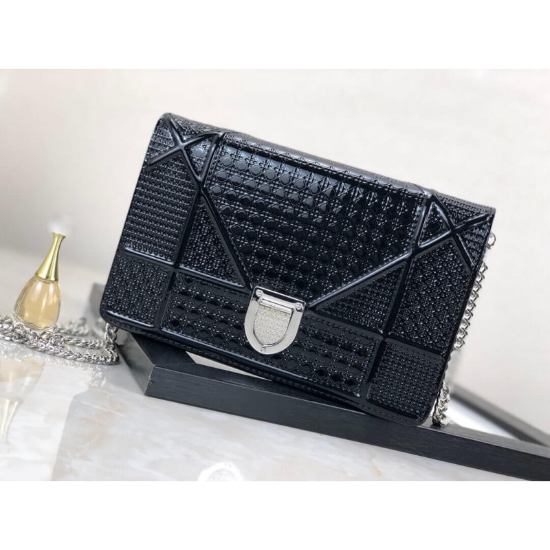 Dior Diorama Wallet on Chain Pochette Bag