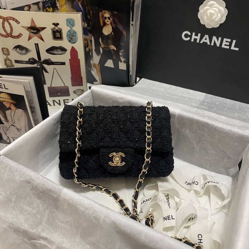 Chanel 20cm Classic Flap Bag in Black Tweed 1116