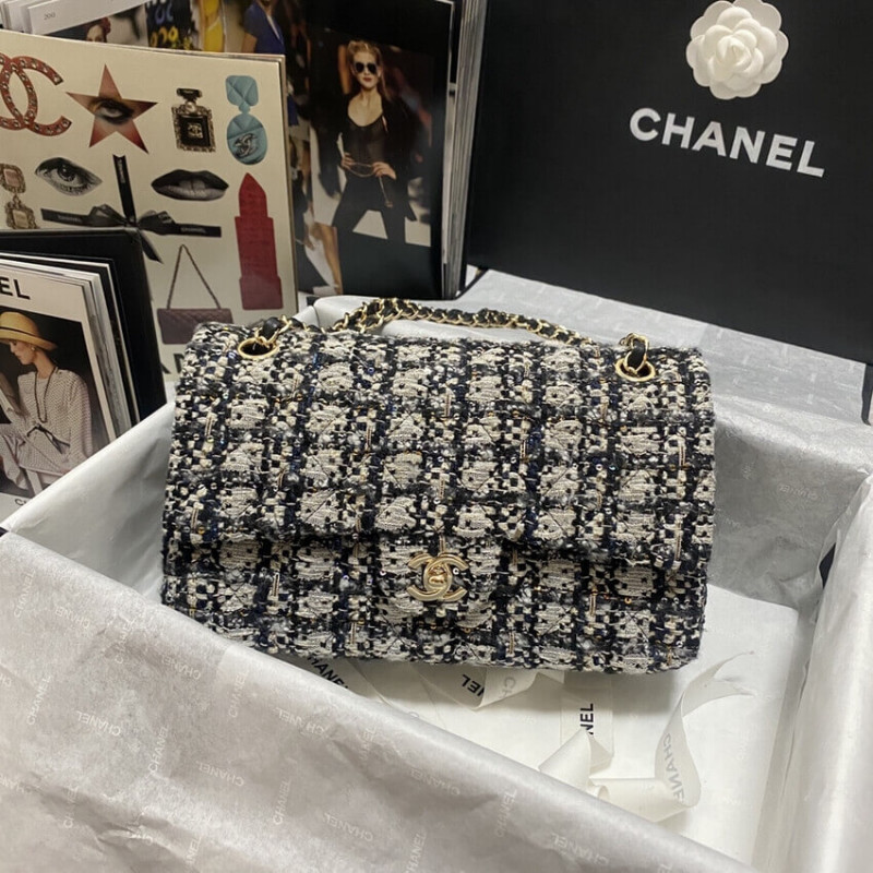 Chanel Classic Flap Bag in Black/Beige Glittered Tweed 1112