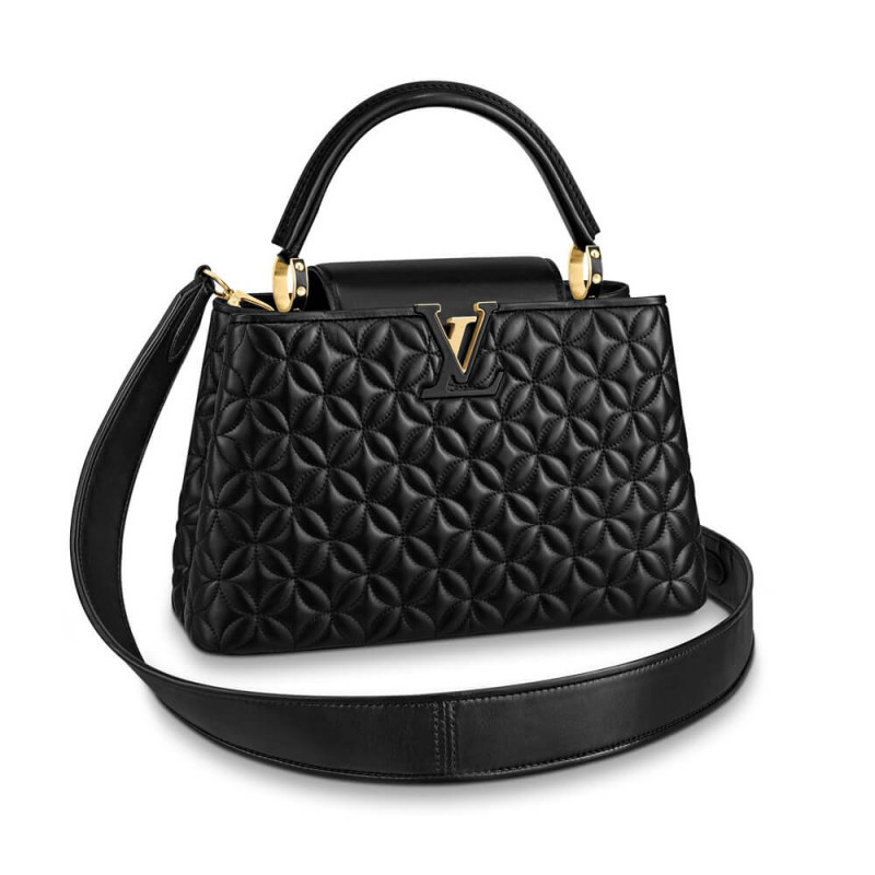 Louis Vuitton Capucines MM Bag In Quilting Lambskin M55366